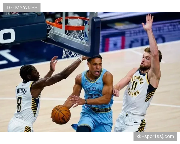 德斯蒙德·班恩无球跑位提升三分命中率拉开队内得分差距