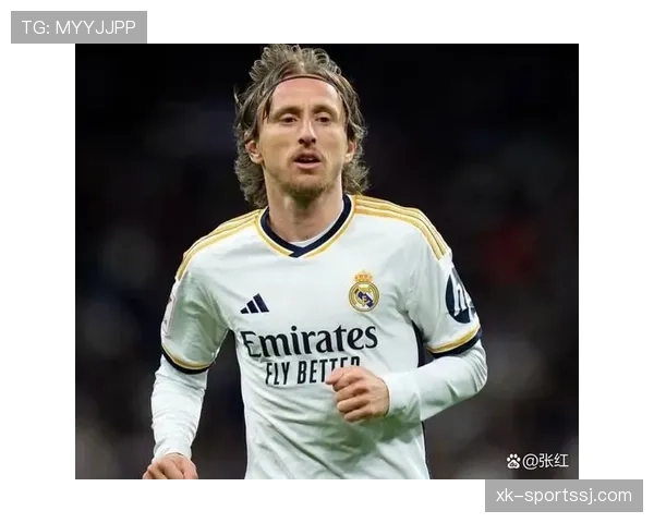 克罗斯与莫德里奇传球范围分散趋势下形成体系驱动对比