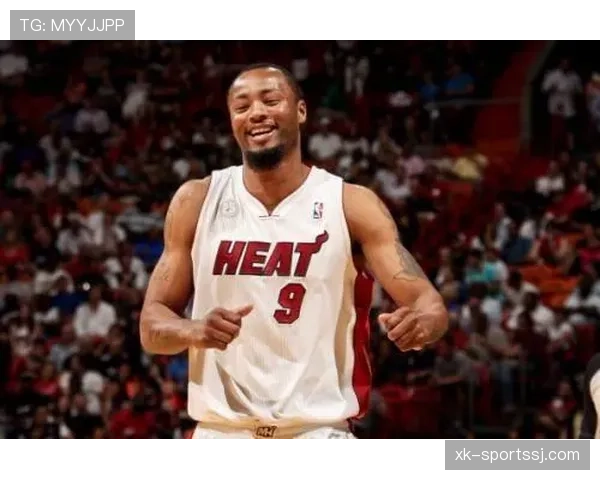 拉沙德·刘易斯三分命中率提升显著拉开队内得分差距