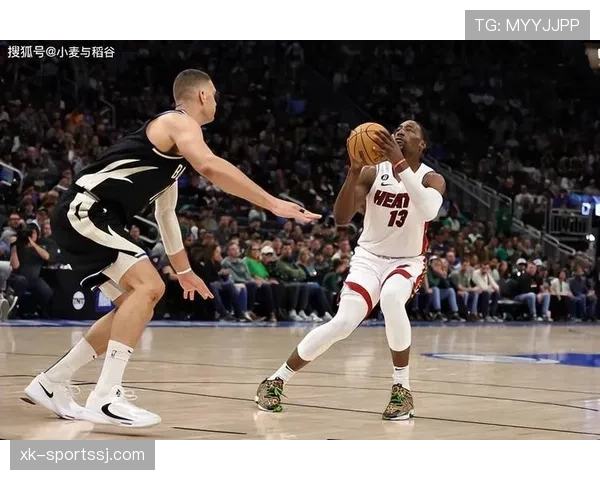 乌加特在巴黎防守体系中的不可替代性分析